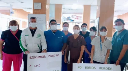Radio abierta en las puertas del Castro Rendón