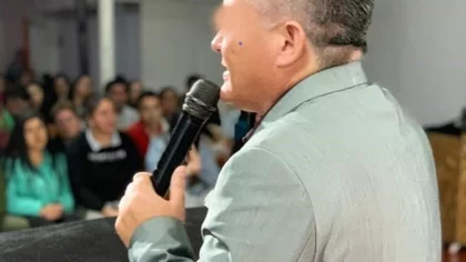 Pastor "Pornostar" de Catriel le envió un video a una mujer