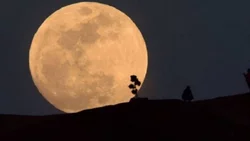 El próximo jueves se verá la última superluna del 2020