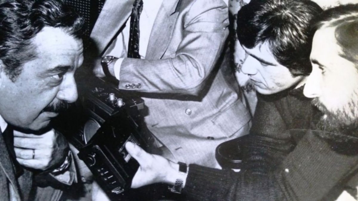 Dos periodistas y una sola historia entre Buenos Aires y Neuquén