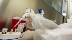 Convocan a pacientes curados a donar plasma
