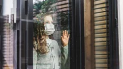 La OMS advierte sobre "el riesgo de volver al confinamiento"