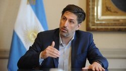 Sin vacuna no se vuelve normalmente a las aulas, dijo Trotta
