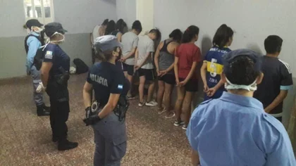 Rompe récords, pero no en contagios, en detenidos