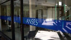 El gobierno incrementa el gasto público por coronavirus