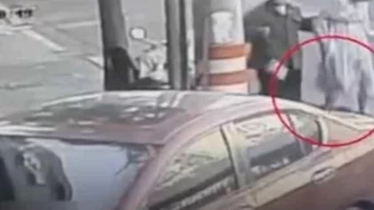 Dio a luz sorpresivamente ¡mientras caminaba en la calle!