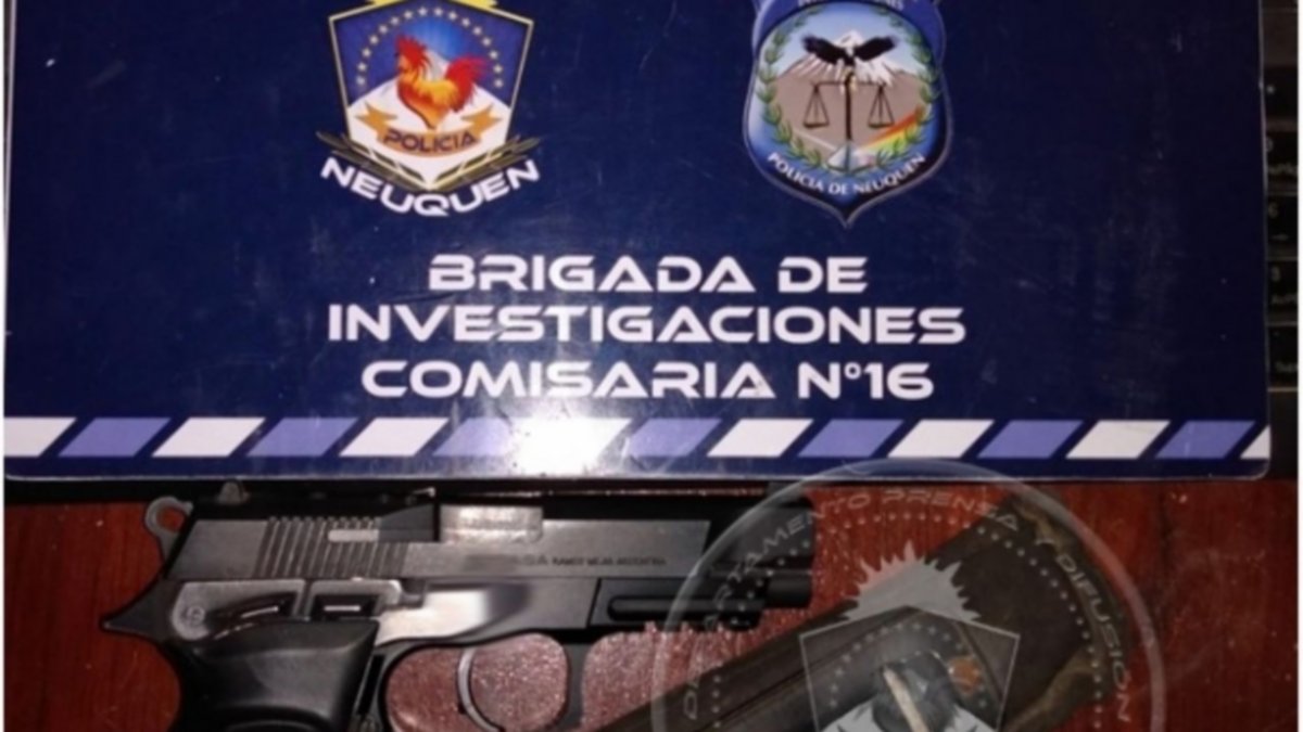 Tres detenidos y un arma secuestrada en San Lorenzo Norte