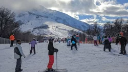 En La Angostura esperan turistas del Valle