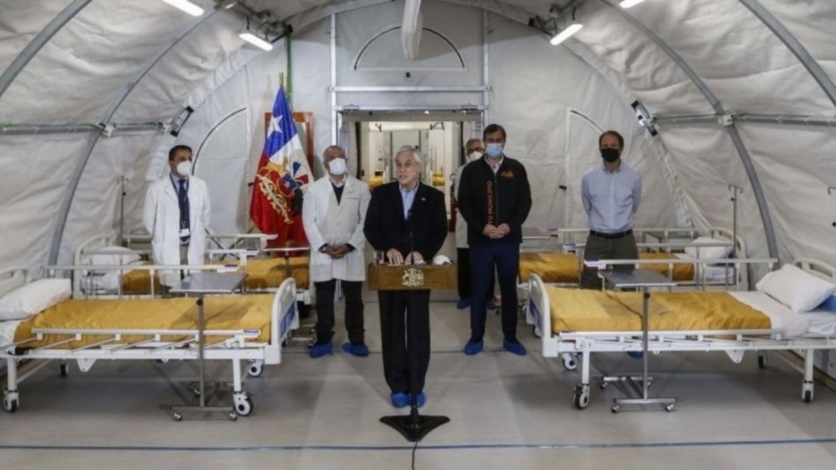 Chile está cerca del límite de su capacidad hospitalaria.