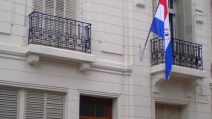 Consulado paraguayo cerrado por un contagio de COVID19