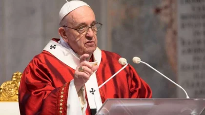 Francisco: “Hay que terminar con pandemia de la pobreza”
