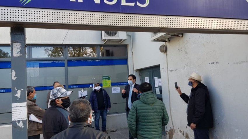Nueva caravana de retirados policiales