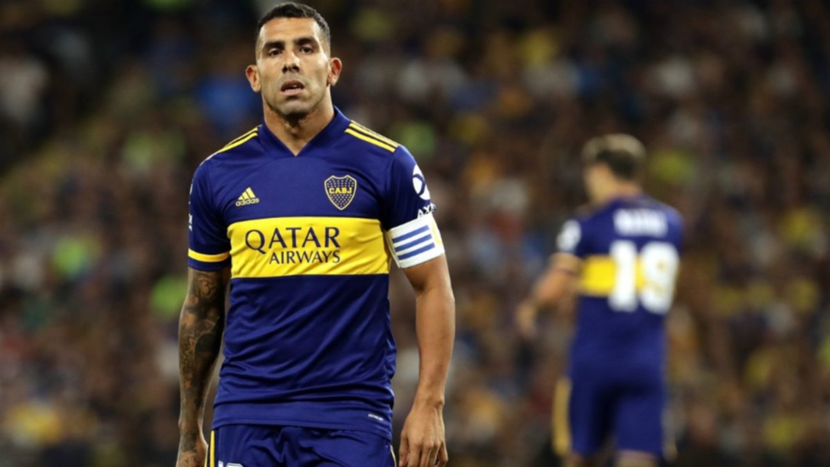 Tevez volvió a los entrenamientos, tras la muerte de su padre