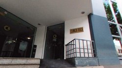 "A mi abuela le internaron al lado a una paciente con coronavirus"