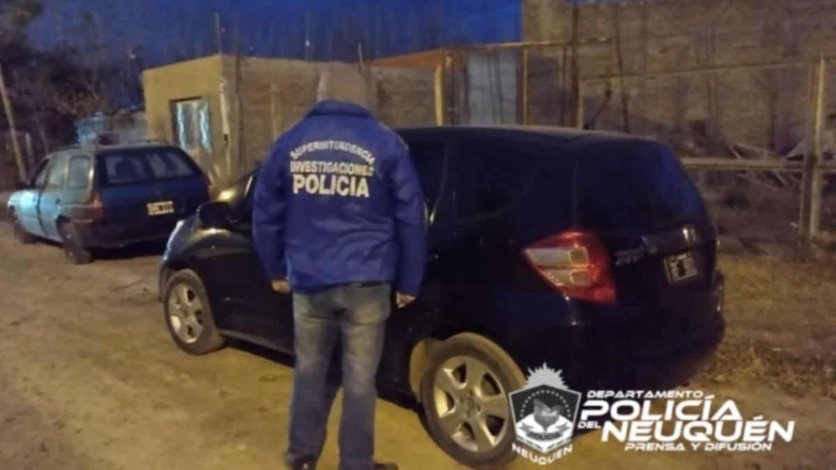 Recuperaron en Plottier un auto robado en Neuquén