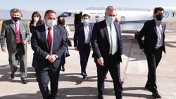 El virus se metió en la Rosada: El presidente suspendió su viaje a Catamarca