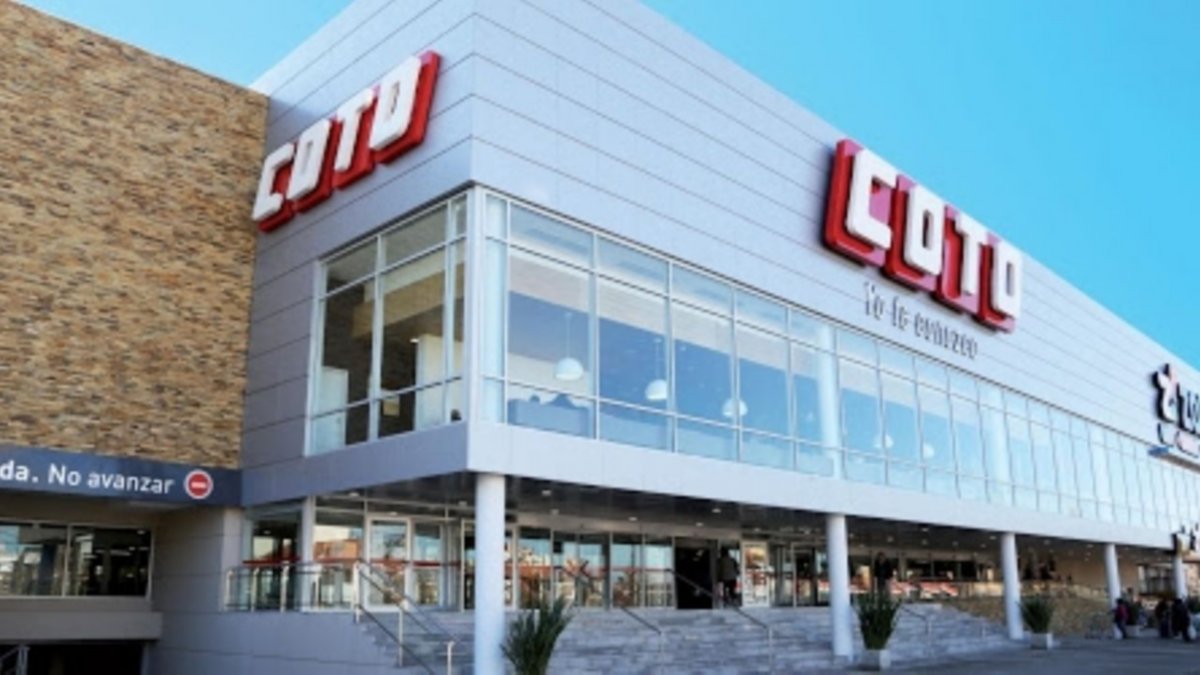 Dio coronavirus empleada de un hipermercado en Neuquén