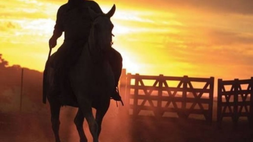 Cabalgó durante horas para ver a su hijo