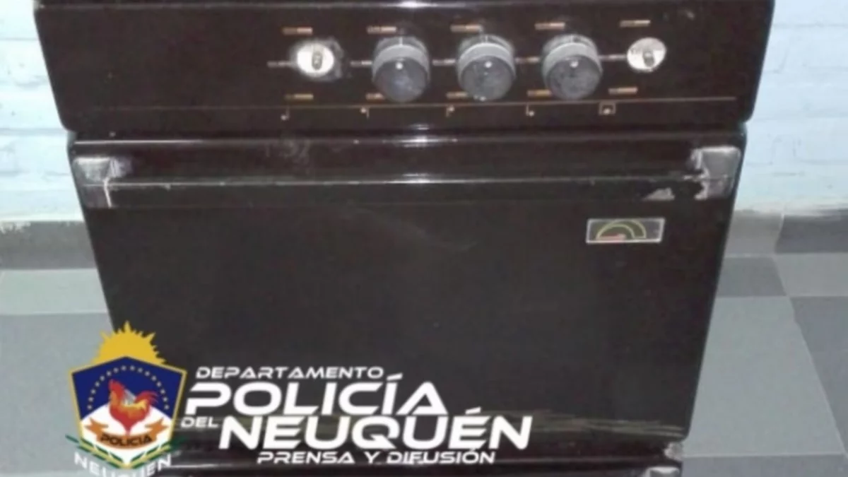 Detenidos cuando vendían en Confluencia una cocina robada