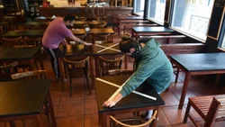 El gobierno anuncia nuevas restricciones