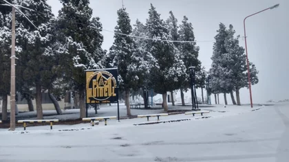 Sigue la ola polar, con nieve y lluvia también en valles
