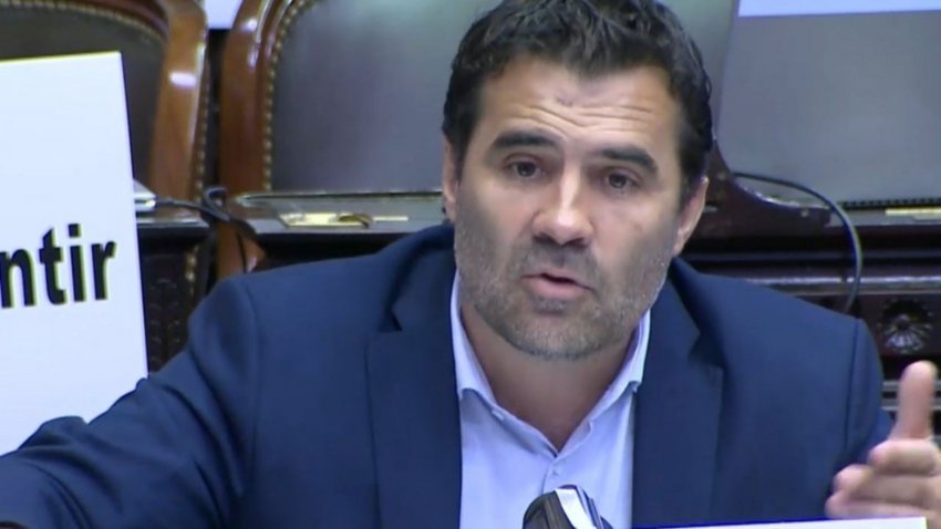 ¿Es desmemoriado?: dura respuesta de Darío Martínez a Macri