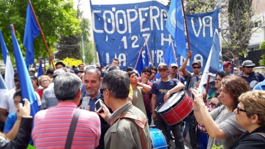 “Caravana Unida” para pedir por la reactivación de obras