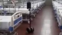 En Corrientes, usan un robot para atender pacientes con Covid 19
