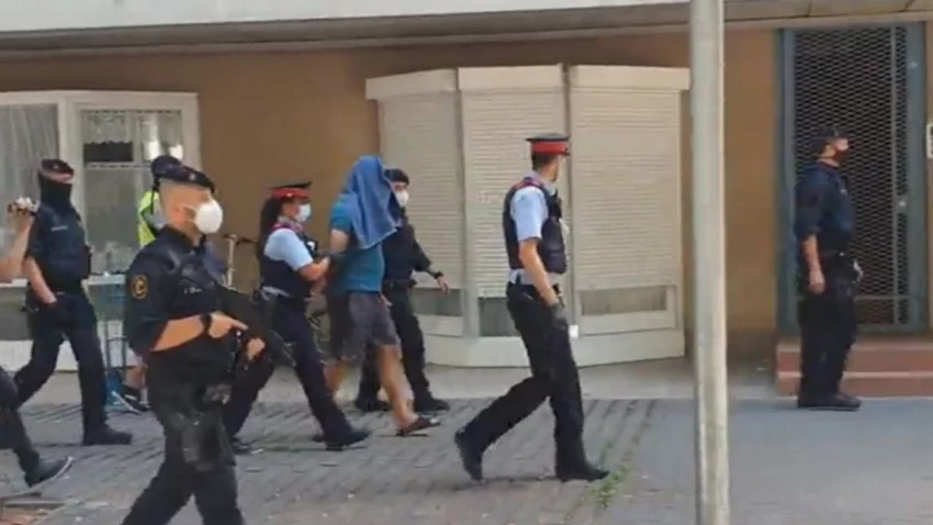 Barcelona: detienen a dos presuntos terroristas que planeaban un atentado