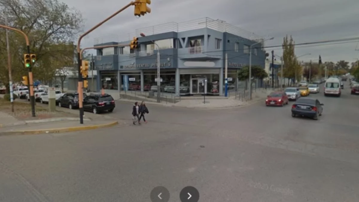 Concesionaria neuquina vendía un auto robado en Río Negro
