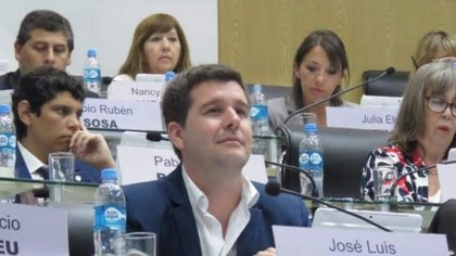 Diputados presentaron proyecto y tuvieron que retirarlo