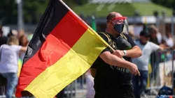 Obligan al tapabocas en escuelas en Alemania
