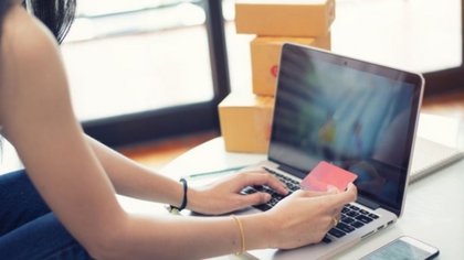 En 2025, el efectivo dejaría de ser el principal medio de pago en Argentina