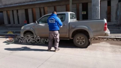 Hallaron en Neuquén una camioneta robada en Cipolletti
