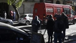 Mató a su amante y lo envolvió en la cortina del baño