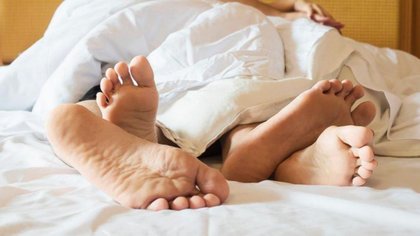 Empresa paga fortuna por tener sexo en sus colchones