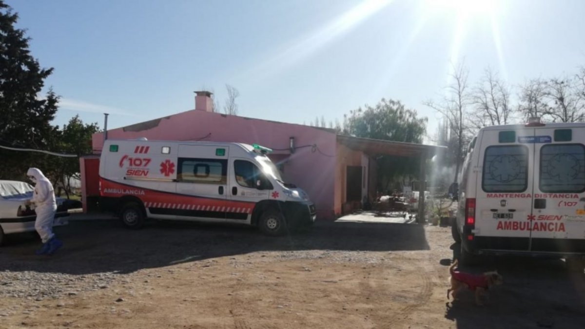 Derivan abuelos a clínica y dejan el geriátrico en cuarentena