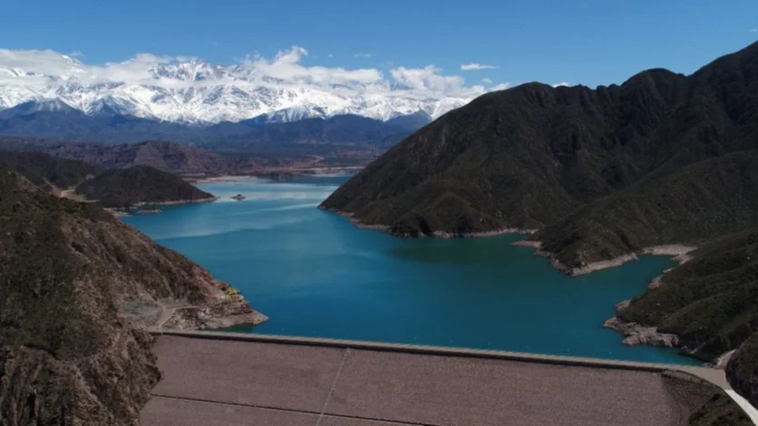 Tembló un embalse a 30 kilómetros de la ciudad de Mendoza