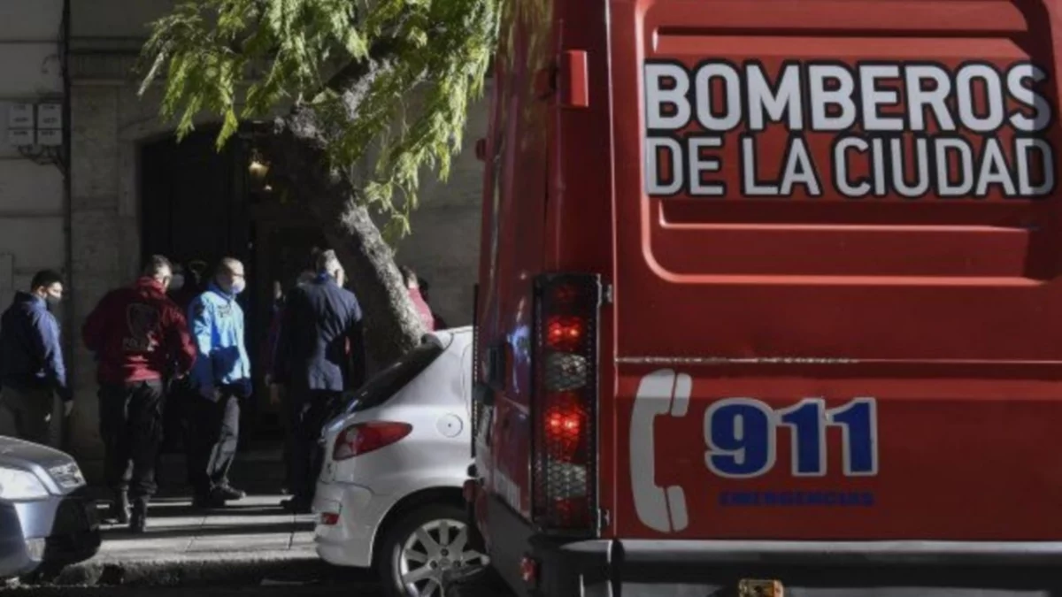 Hallan ahorcado al chileno que mató y envolvió el cuerpo en una cortina