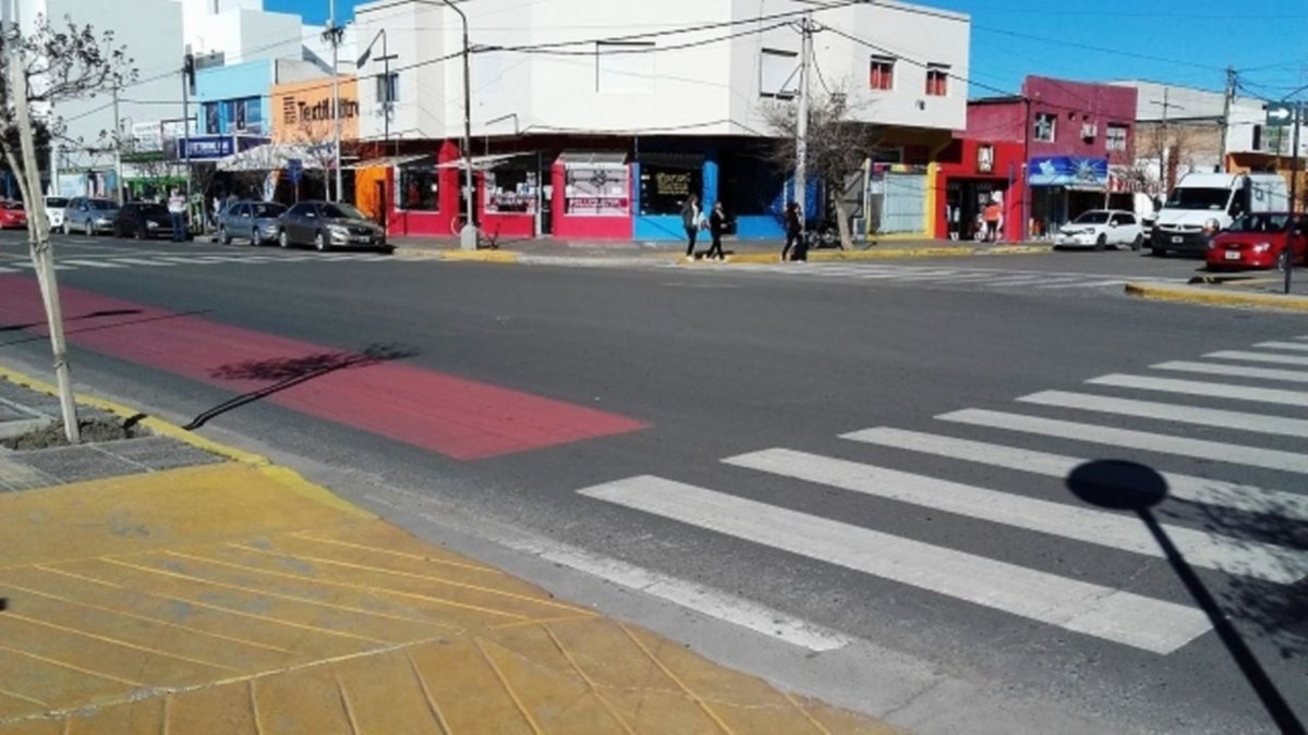 Destinarán más de 2,3 millones a sendas peatonales y cordones