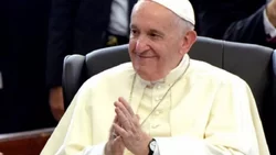 El Papa quiere prioridad para pobres de vacuna anti-virus