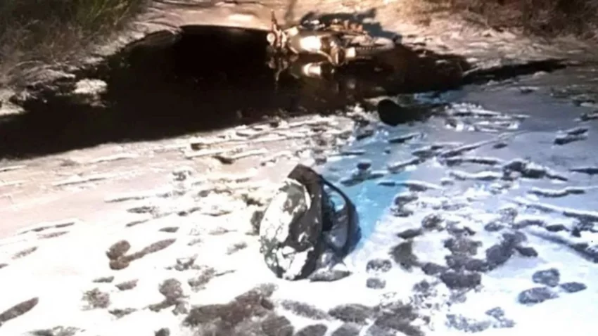 Dos horas en arroyo congelado: se salvó gracias al casco