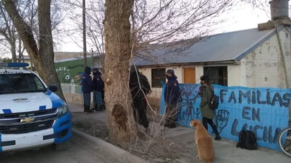 Tensa situación en Chos Malal con desalojadas en Pandemia