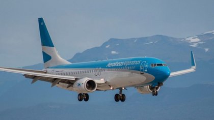 ¿En octubre vuelven los vuelos de cabotaje?