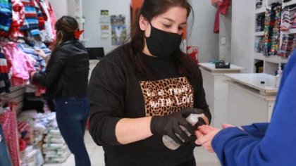 Cayeron 17,8% las ventas minoristas en todo el país