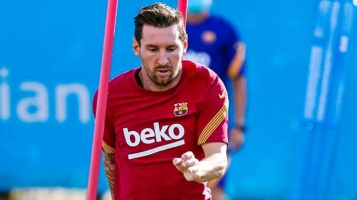 Messi volvió a entrenarse con Barcelona