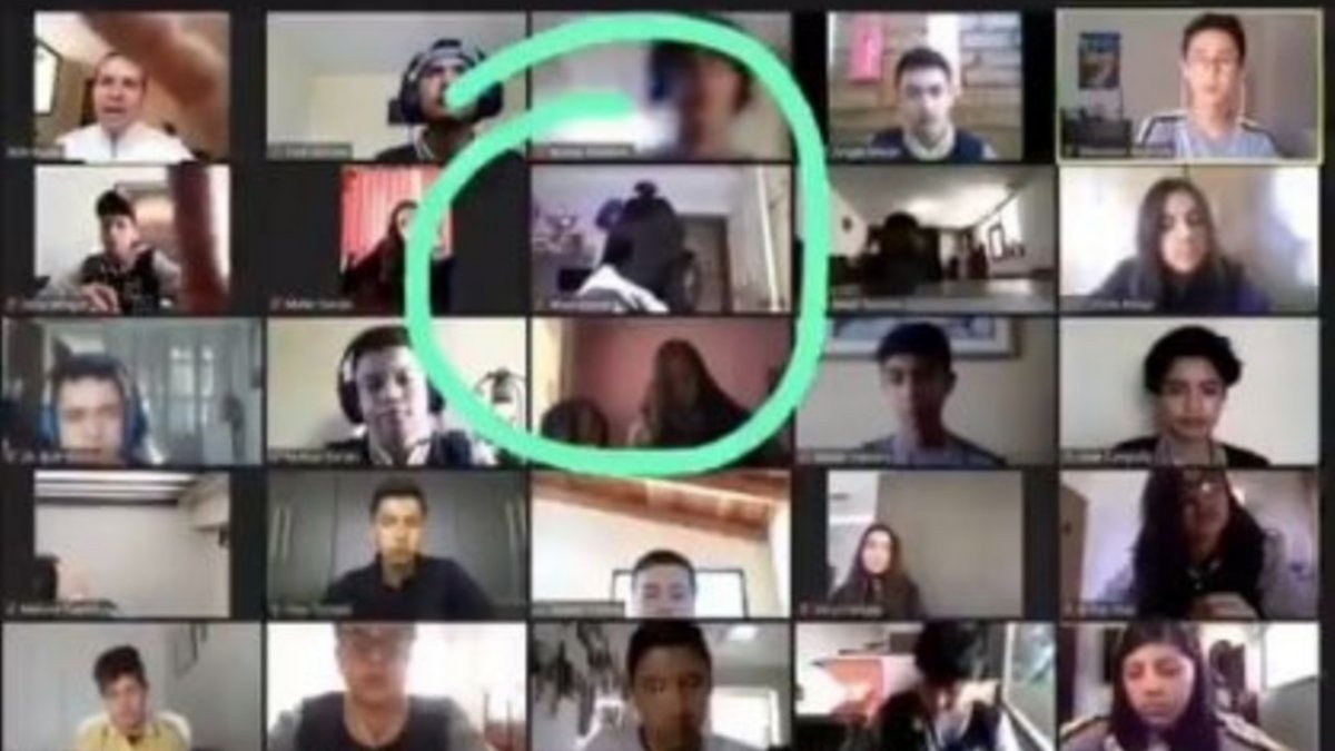 En plena clase vía zoom: "Profe, están robando en la casa de la Majo"