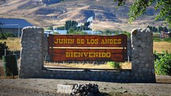 Junín: Tras evadir un control, primer contagio y 75 aislados