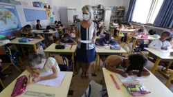 Más 13 mil docentes con coronavirus a días del reinicio de clases