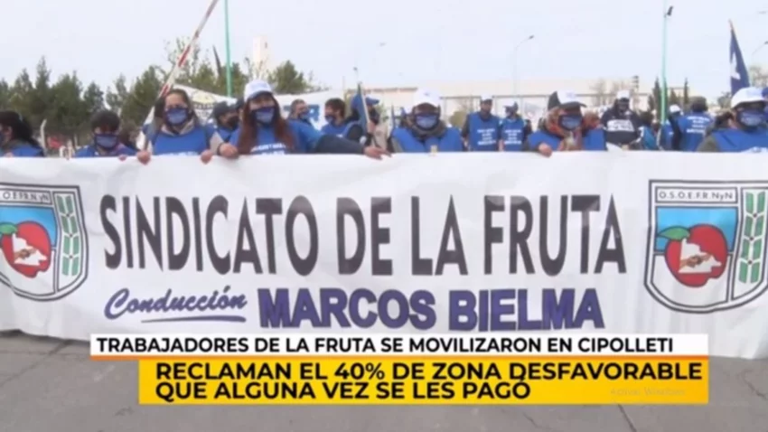 Trabajadores de la fruta exigen el pago de zona desfavorable